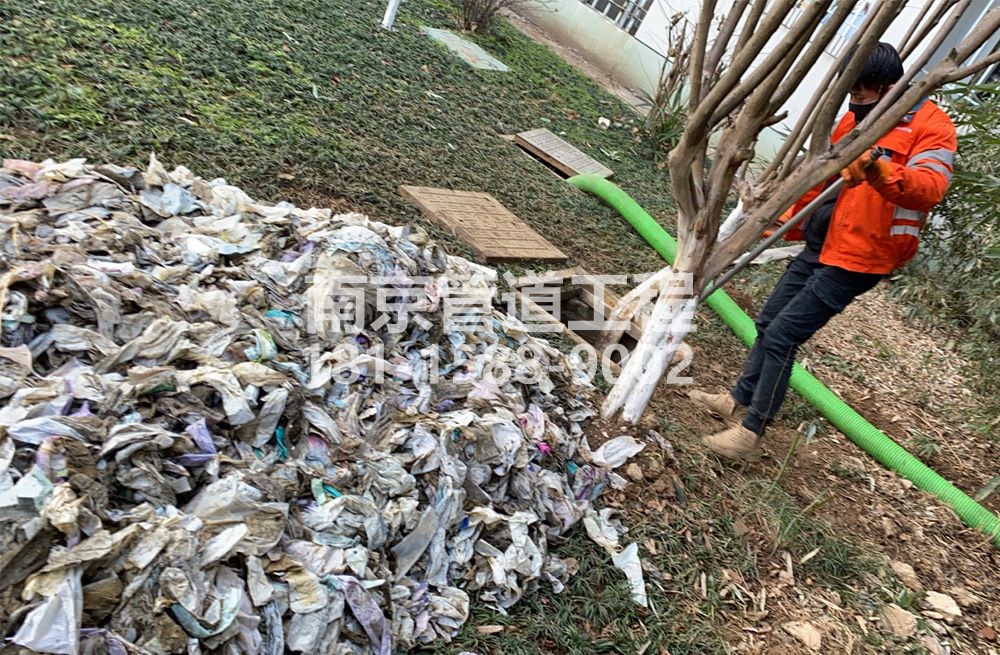 315平谷化粪池垃圾清理